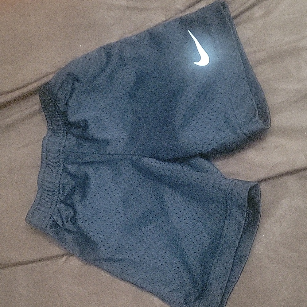 Sports shorts